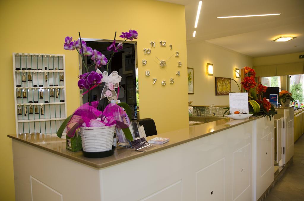 Hotel Consul Milano Marittima Esterno foto